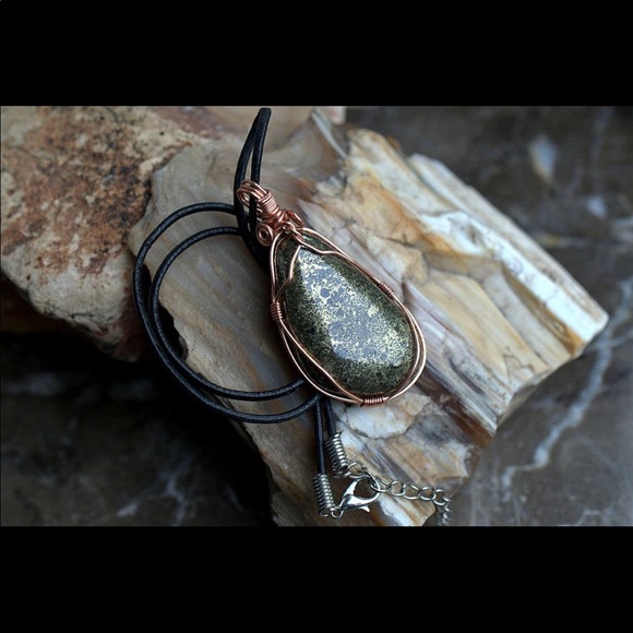 OOAK wire wrapped genuine Apache gold pendant necklace - Picture 2 of 4